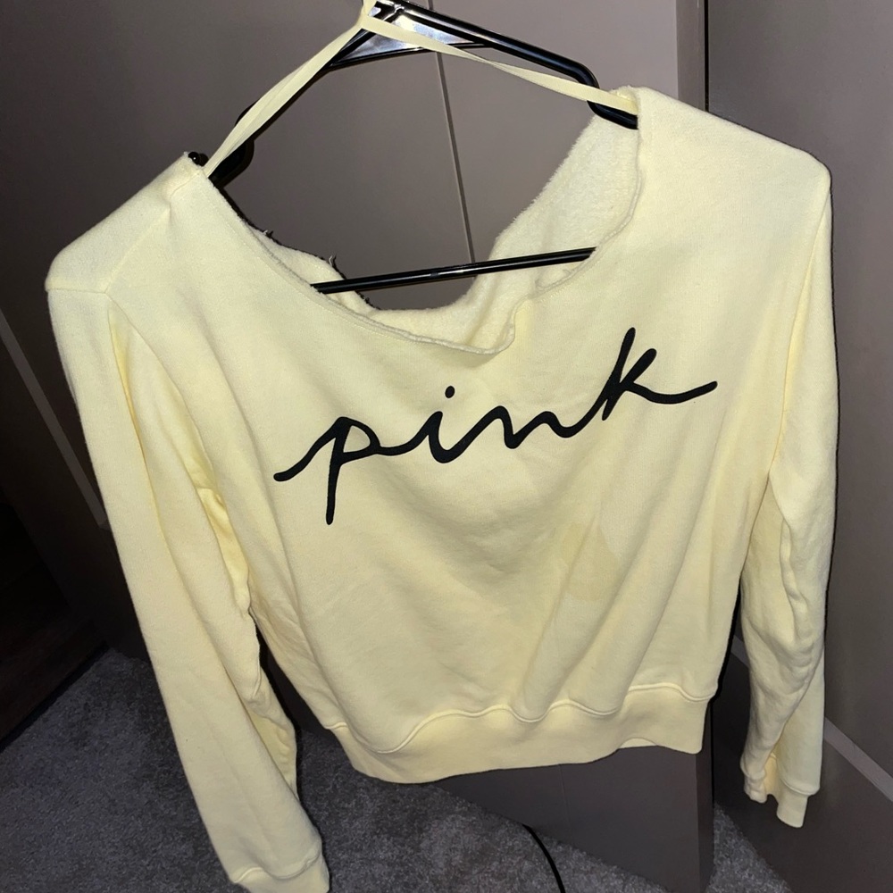 Pink long sleeve crew sweater